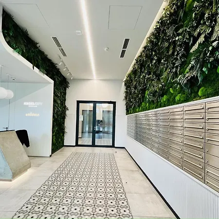 דירה New With Terrace, Spa, Fitness